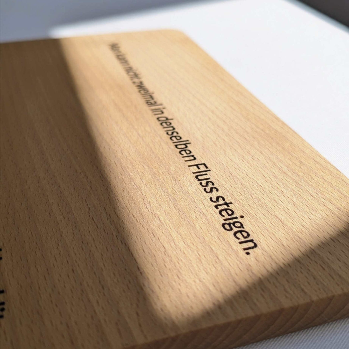 Premium Zitat-Holzshild aus Buche – personalisiertes Holzschild mit individuellem Zitat