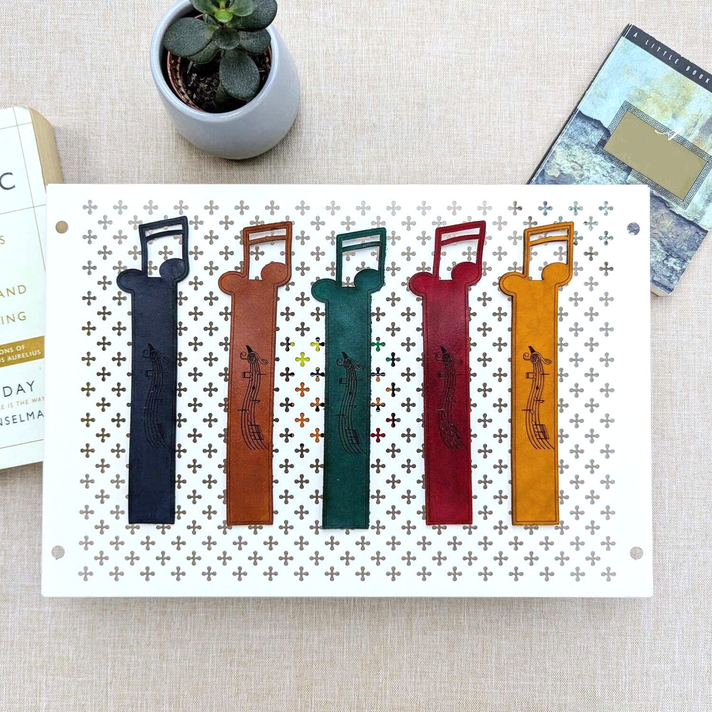 Noemi Kollektion - elegante Leder Lesezeichen, Bookmarks