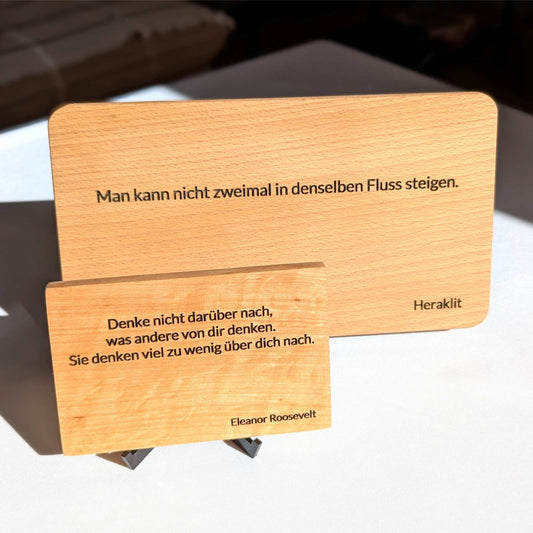 Premium Zitat-Holzshild aus Buche – personalisiertes Holzschild mit individuellem Zitat